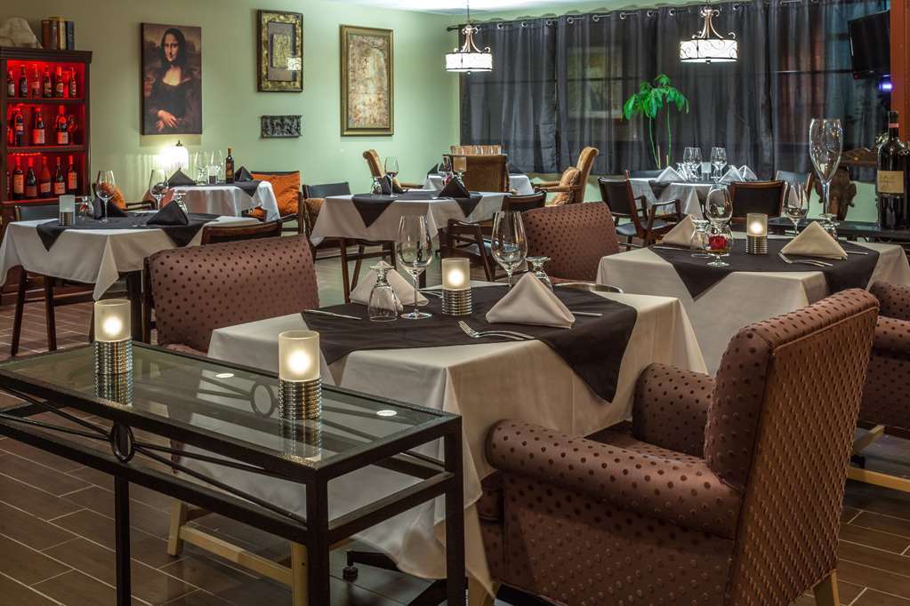 Ramada By Wyndham Timmins Hotel Restaurant billede